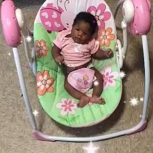 Meet your Posher, Helen